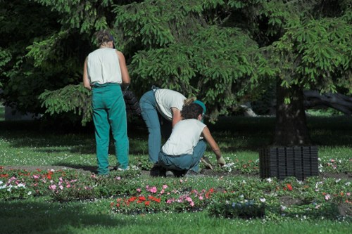 Transparent pricing and quote process for Gardeners East Bedfont